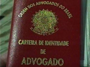 Acusado de fraudar exame é obrigado a devolver carteira de advogado