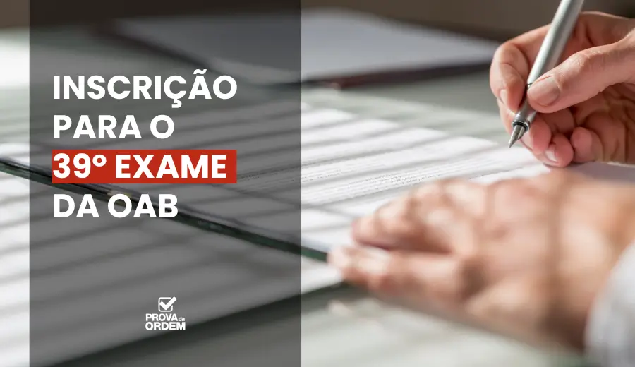 Pessoa assinando um documento de inscrição